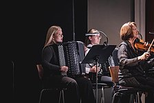 Akkordeons und Streicher 