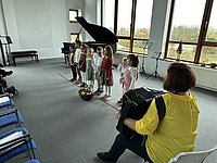 Musikkinder der Früherzieung singen ein Lied