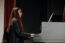 Musikschüler am Klavier